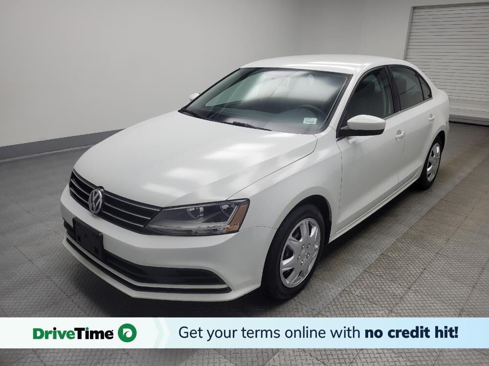 2017 Volkswagen Jetta in Indianapolis, IN 46222 - 18092875
