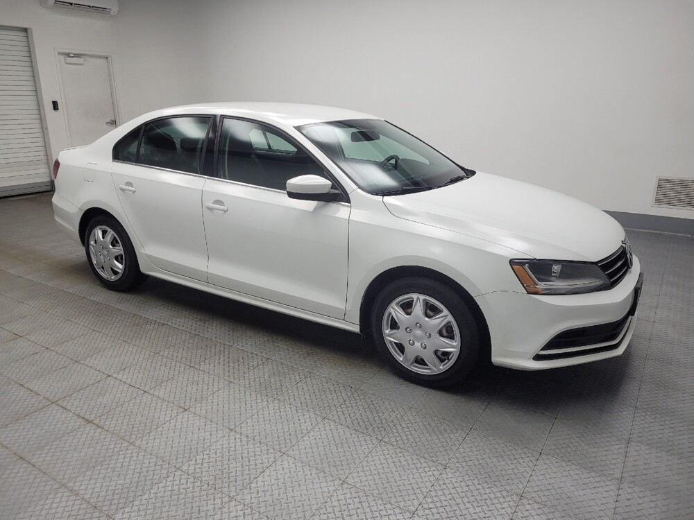 2017 Volkswagen Jetta in Indianapolis, IN 46222 - 18092875 11