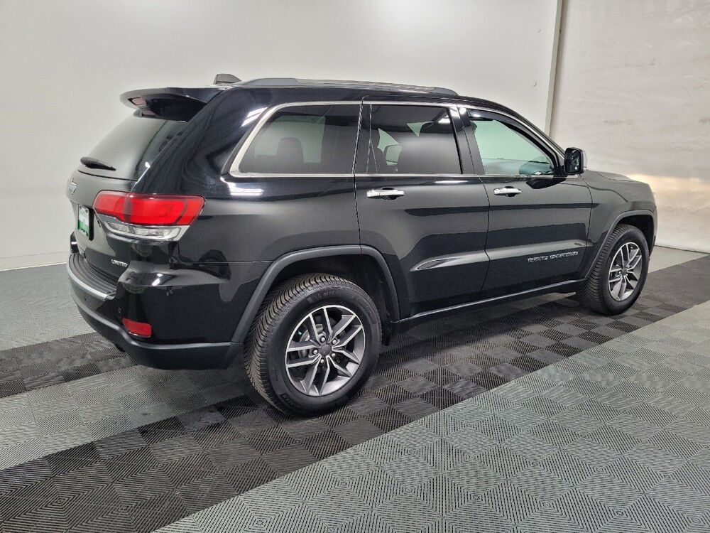 2020 Jeep Grand Cherokee in Pittsburgh, PA 15236 - 18092879 10