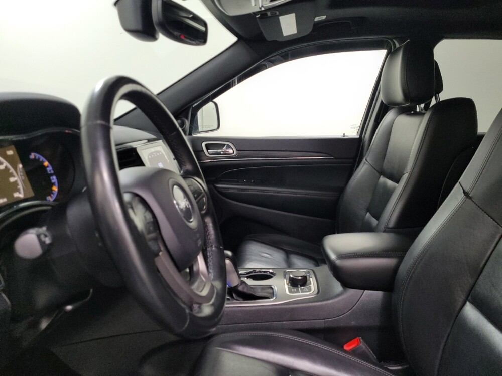 2020 Jeep Grand Cherokee in Pittsburgh, PA 15236 - 18092879 17