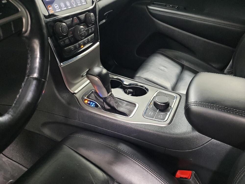 2020 Jeep Grand Cherokee in Pittsburgh, PA 15236 - 18092879 26