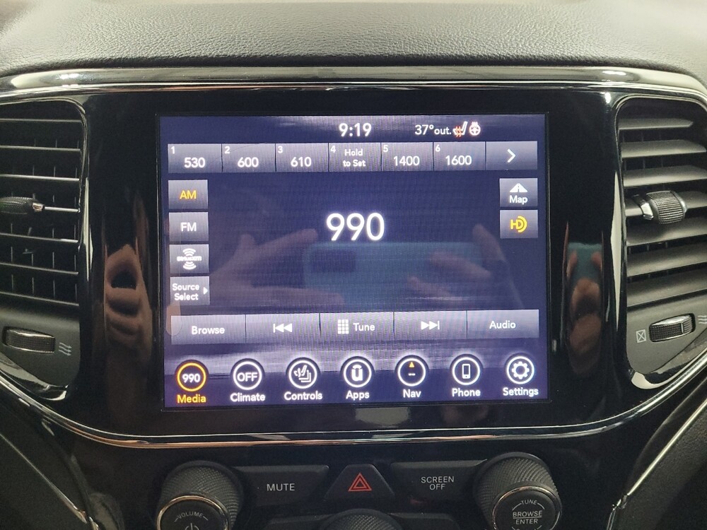 2020 Jeep Grand Cherokee in Pittsburgh, PA 15236 - 18092879 25