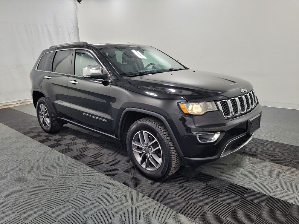 2020 Jeep Grand Cherokee in Pittsburgh, PA 15236 - 18092879 11