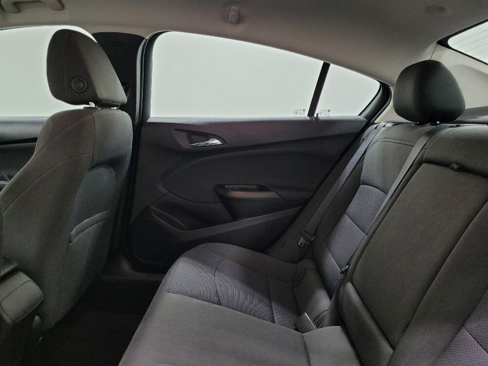 2018 Chevrolet Cruze in Pittsburgh, PA 15236 - 18092880 18