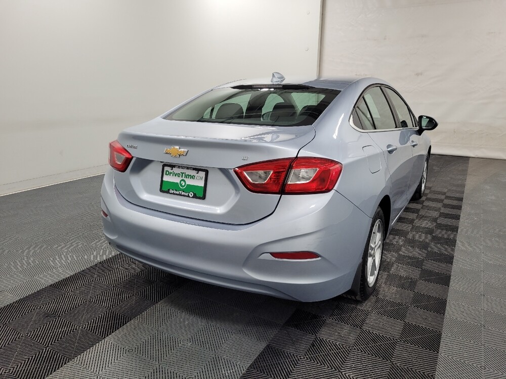 2018 Chevrolet Cruze in Pittsburgh, PA 15236 - 18092880 9