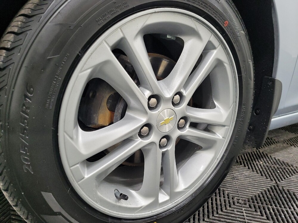 2018 Chevrolet Cruze in Pittsburgh, PA 15236 - 18092880 31