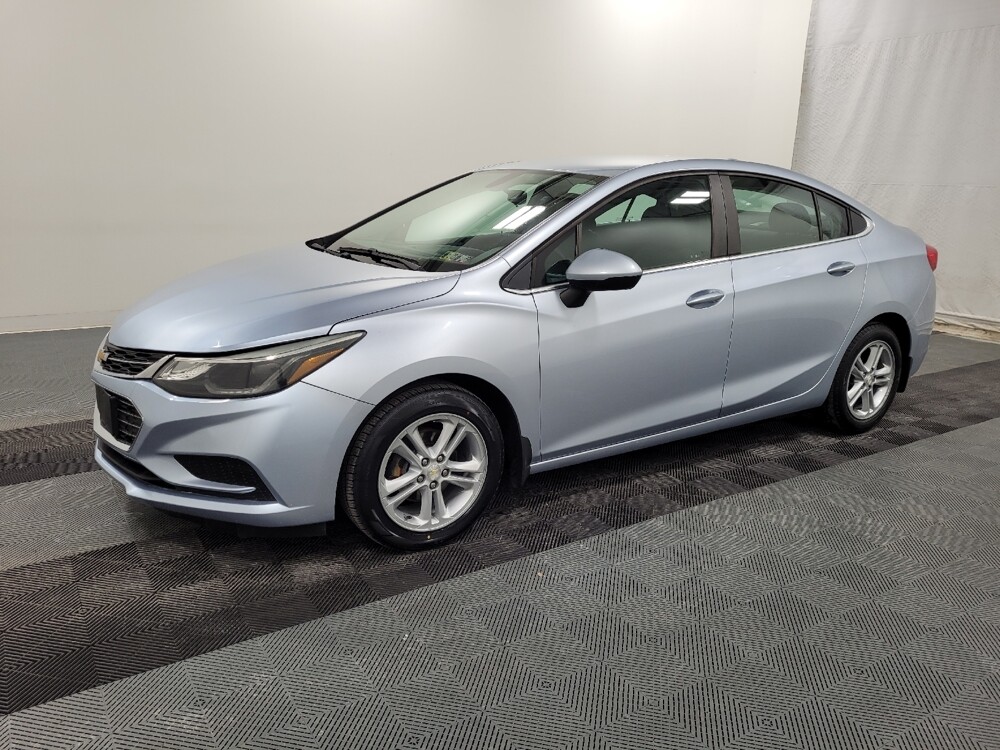 2018 Chevrolet Cruze in Pittsburgh, PA 15236 - 18092880 2