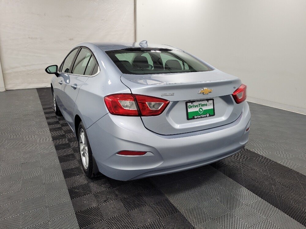 2018 Chevrolet Cruze in Pittsburgh, PA 15236 - 18092880 5