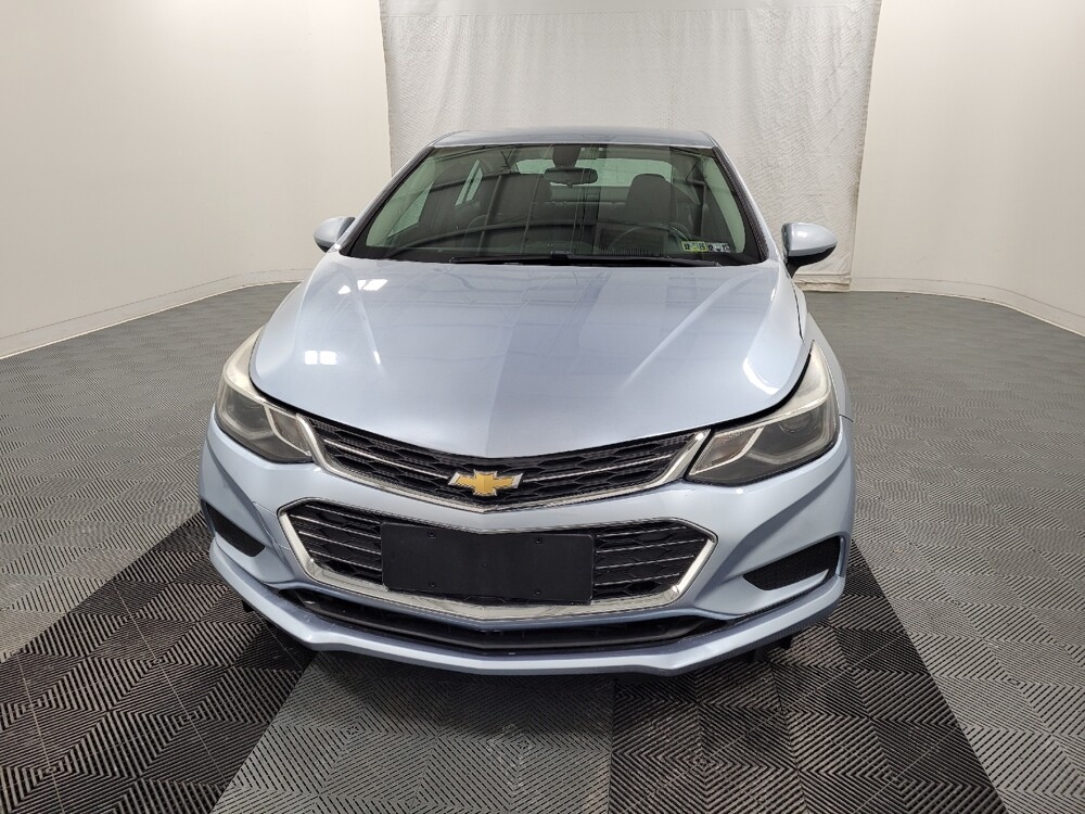 2018 Chevrolet Cruze in Pittsburgh, PA 15236 - 18092880 15