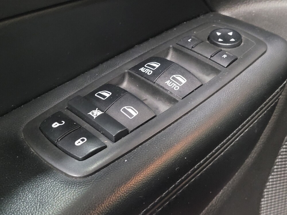 2019 Jeep Grand Cherokee in Newport News, VA 23601 - 18092882 27