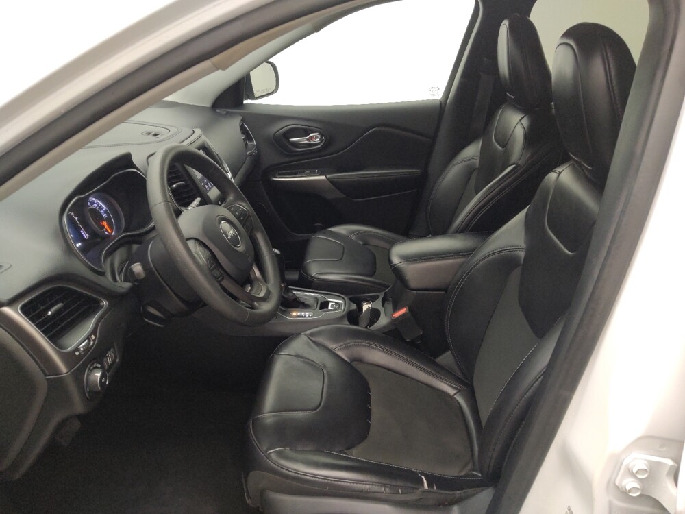 2020 Jeep Cherokee in Live Oak, TX 78233 - 18092886 17