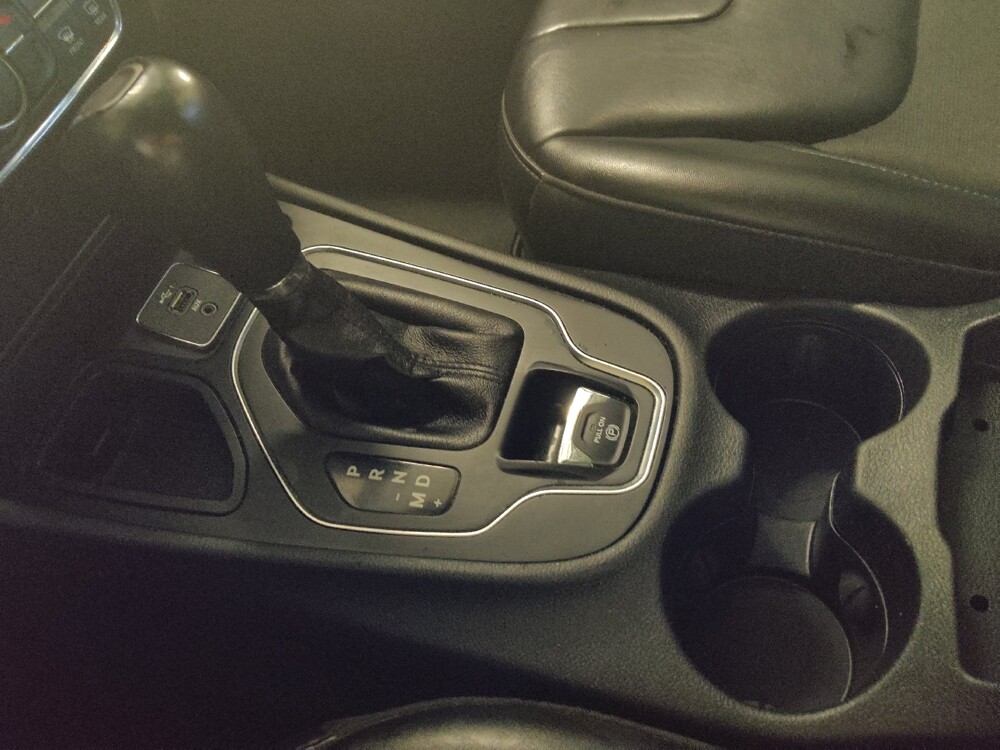 2020 Jeep Cherokee in Live Oak, TX 78233 - 18092886 26