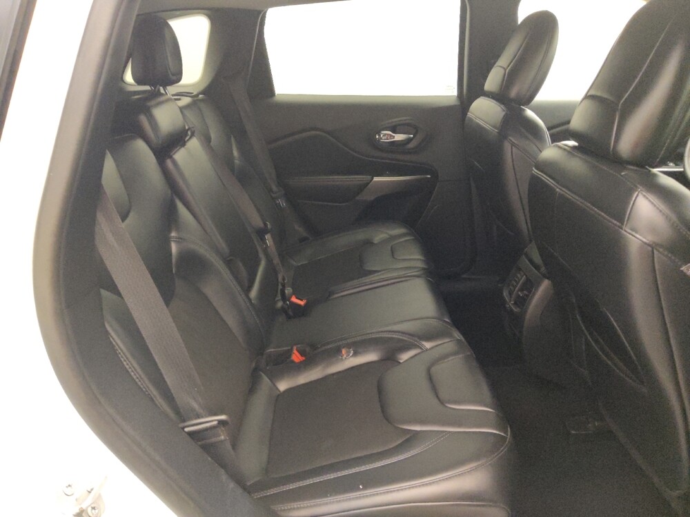 2020 Jeep Cherokee in Live Oak, TX 78233 - 18092886 19