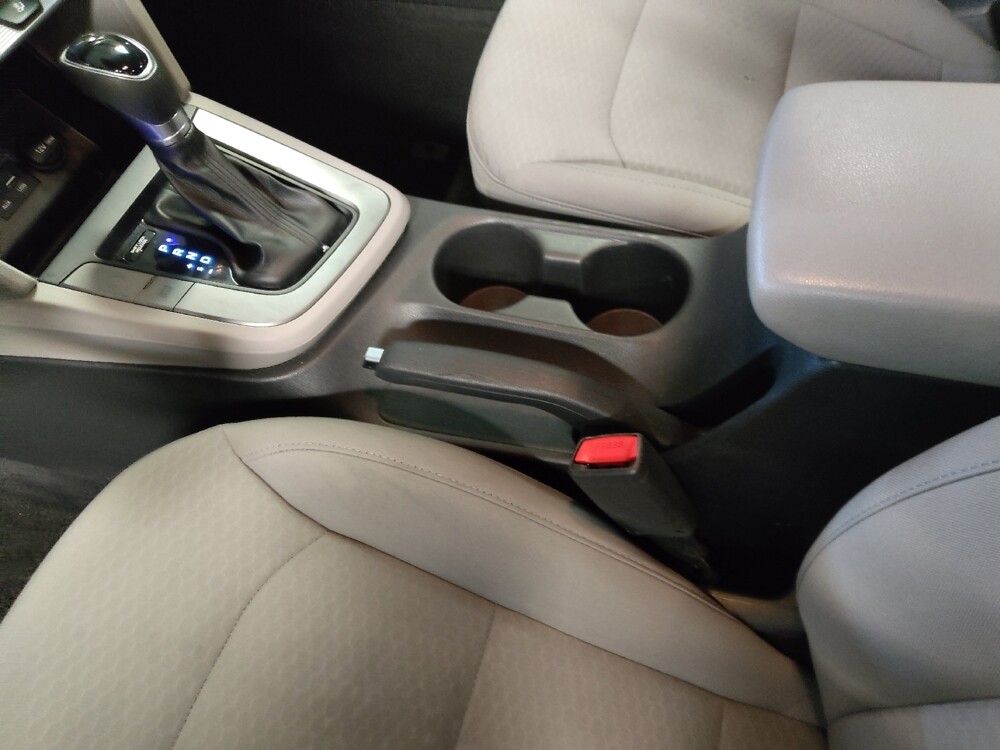 2020 Hyundai Elantra in Greenville, NC 27834 - 18092891 24