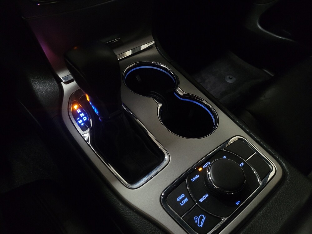 2018 Jeep Grand Cherokee in Richmond, VA 23235 - 18092893 26