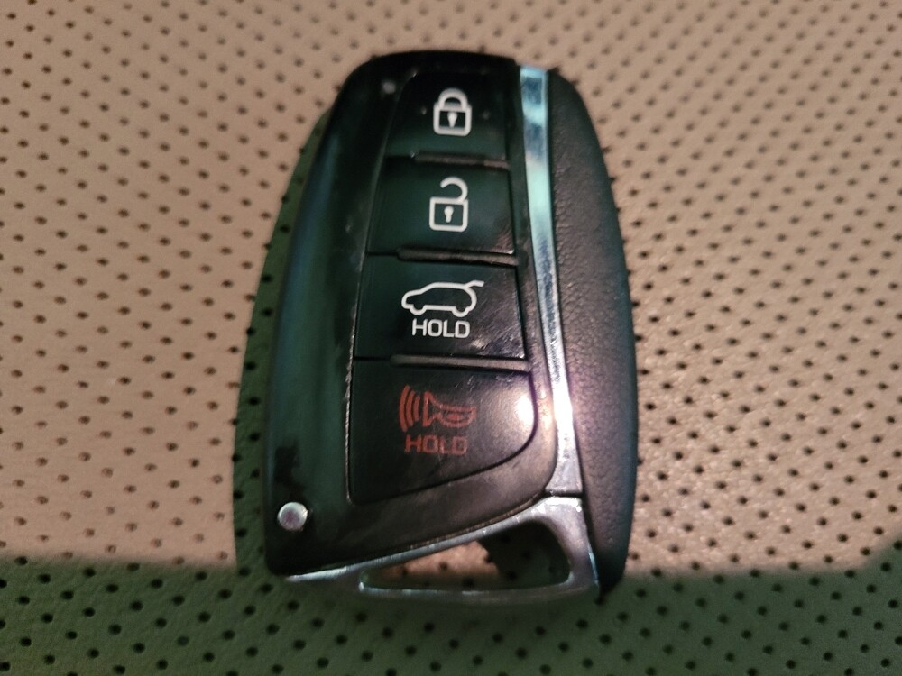 2017 Hyundai Santa Fe in Fayetteville, NC 28304 - 18092896 32