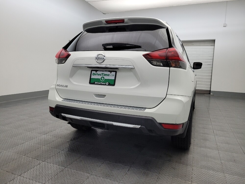 2018 Nissan Rogue in Phoenix, AZ 85022 - 18092902 7