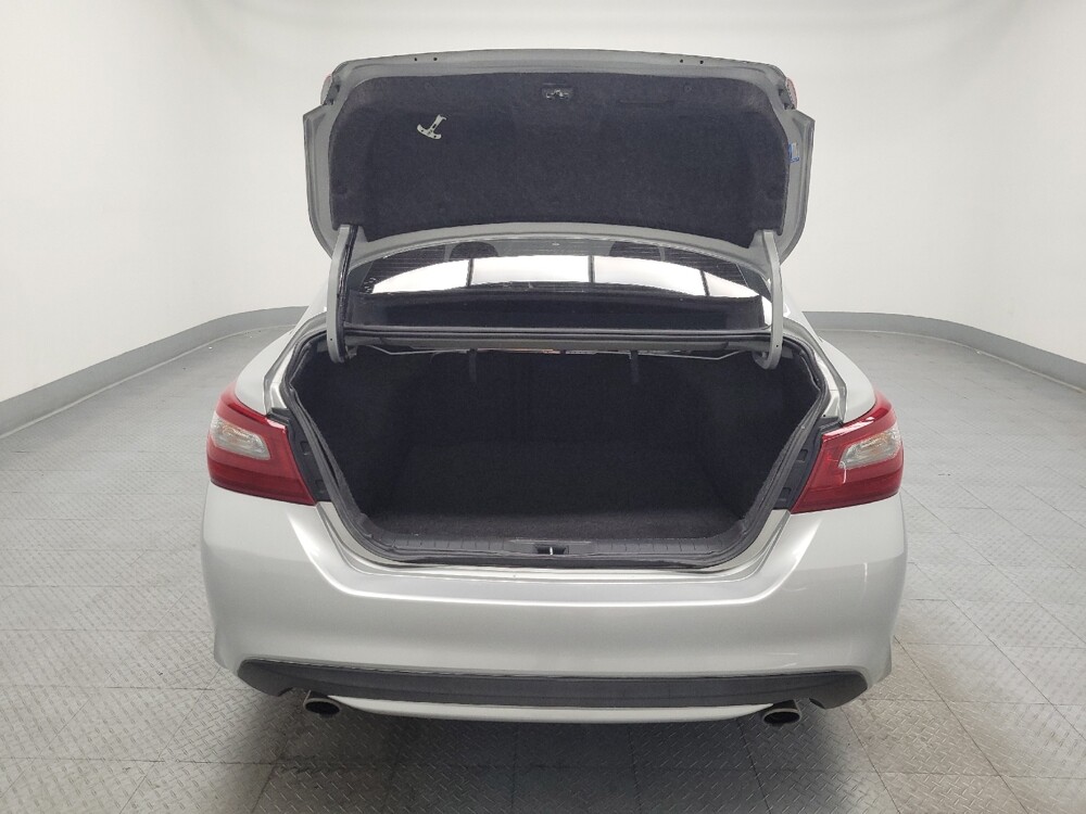 2018 Nissan Altima in Reno, NV 89502 - 18092905 29