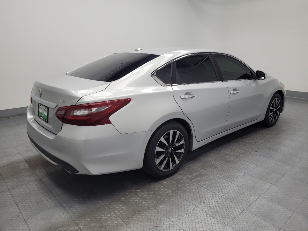 2018 Nissan Altima in Reno, NV 89502 - 18092905 10