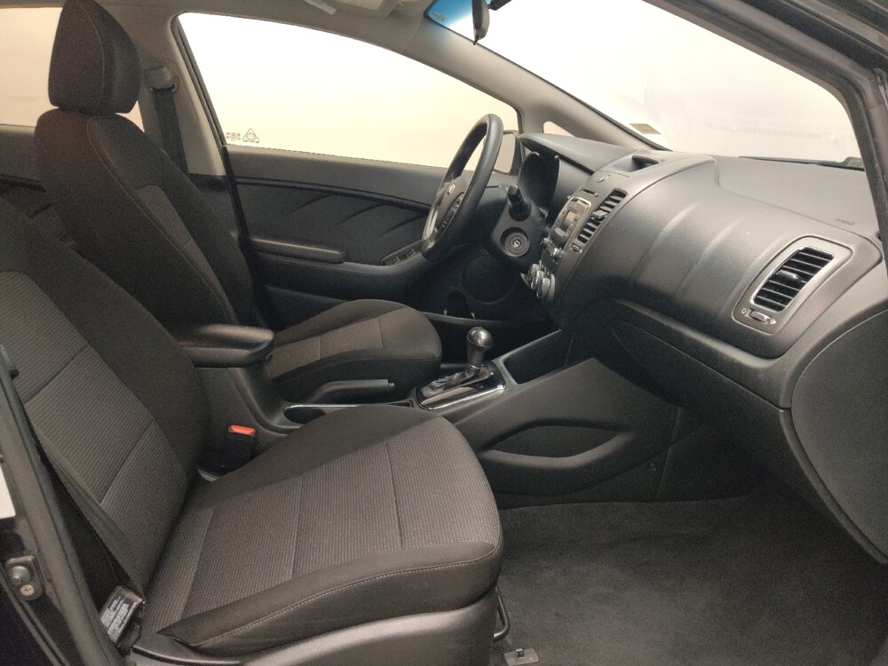 2017 Kia Forte in Lubbock, TX 79424 - 18092912 21