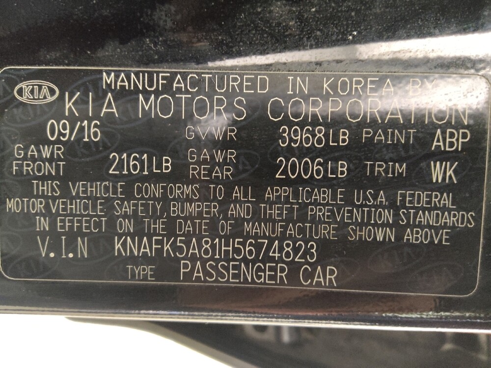 2017 Kia Forte in San Antonio, TX 78238 - 18092914 33