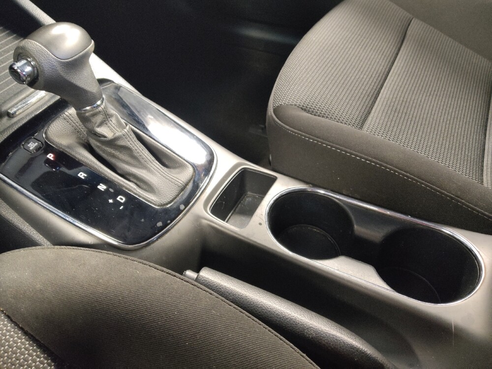 2017 Kia Forte in San Antonio, TX 78238 - 18092914 26