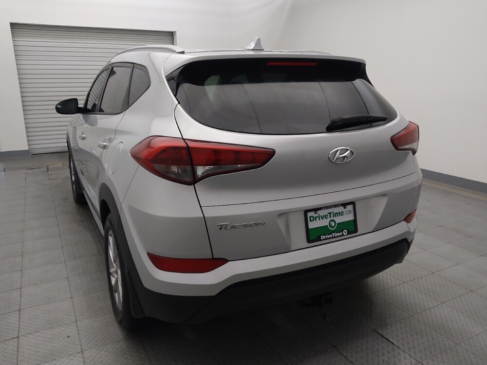 2018 Hyundai Tucson in Houston, TX 77034 - 18092921 6