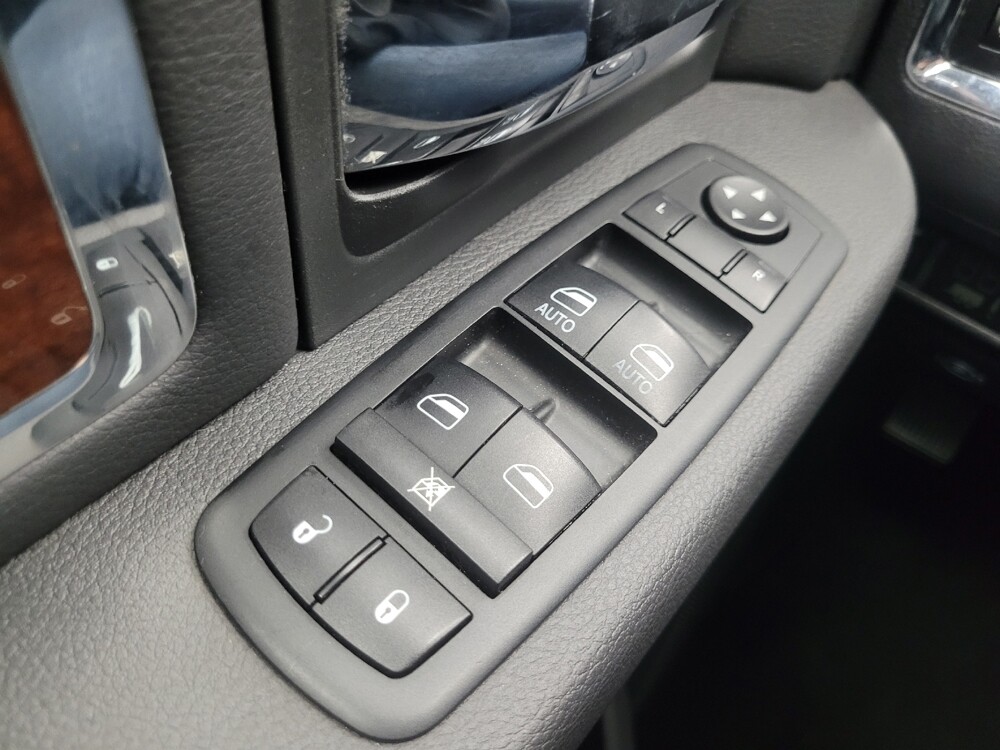 2012 RAM 1500 in Indianapolis, IN 46222 - 18092923 27