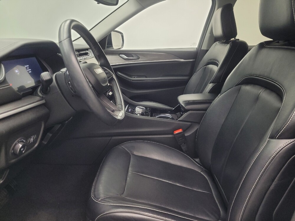 2021 Jeep Grand Cherokee L in Indianapolis, IN 46222 - 18092925 17