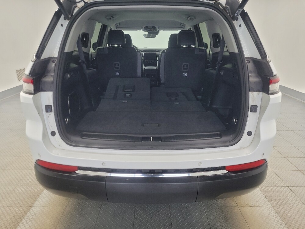 2021 Jeep Grand Cherokee L in Indianapolis, IN 46222 - 18092925 29