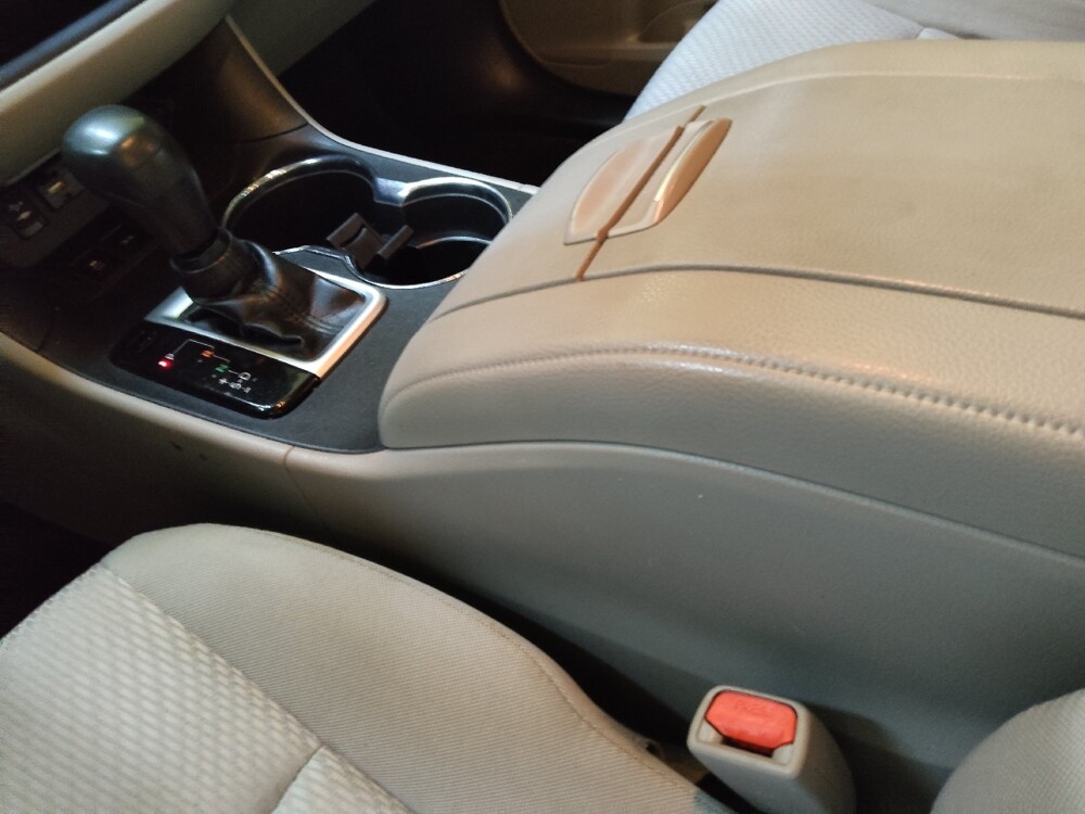 2019 Toyota Highlander in Raleigh, NC 27604 - 18092928 26