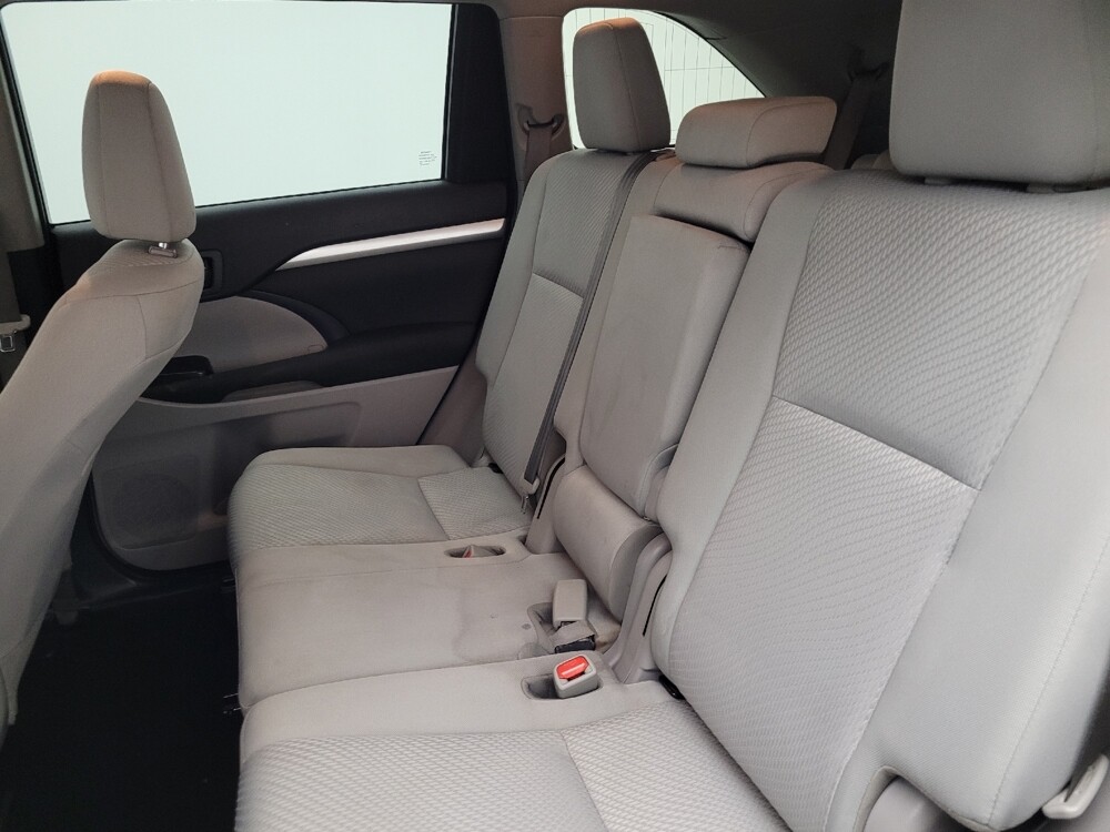 2019 Toyota Highlander in Raleigh, NC 27604 - 18092928 18