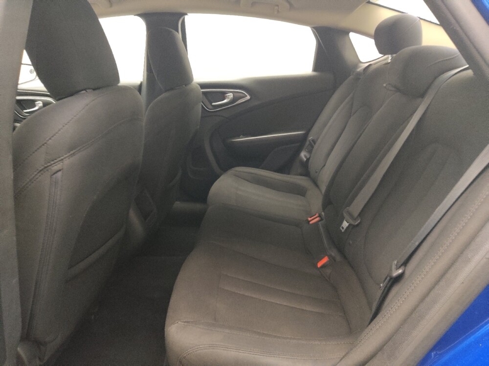 2016 Chrysler 200 in Arlington, TX 76011 - 18092930 18