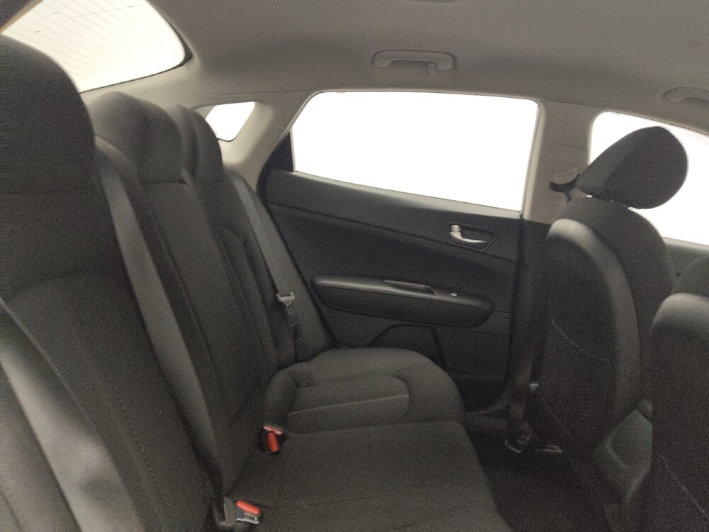 2020 Kia Optima in Union City, GA 30291 - 18092933 19