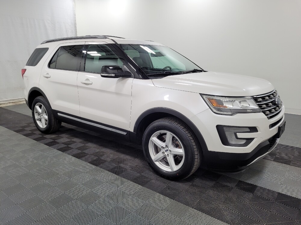 2017 Ford Explorer in Allentown, PA 18103 - 18092934 11