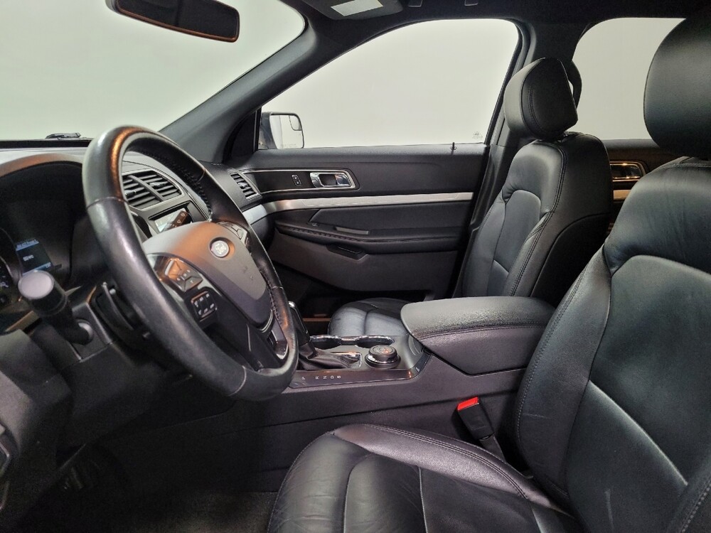 2017 Ford Explorer in Allentown, PA 18103 - 18092934 17