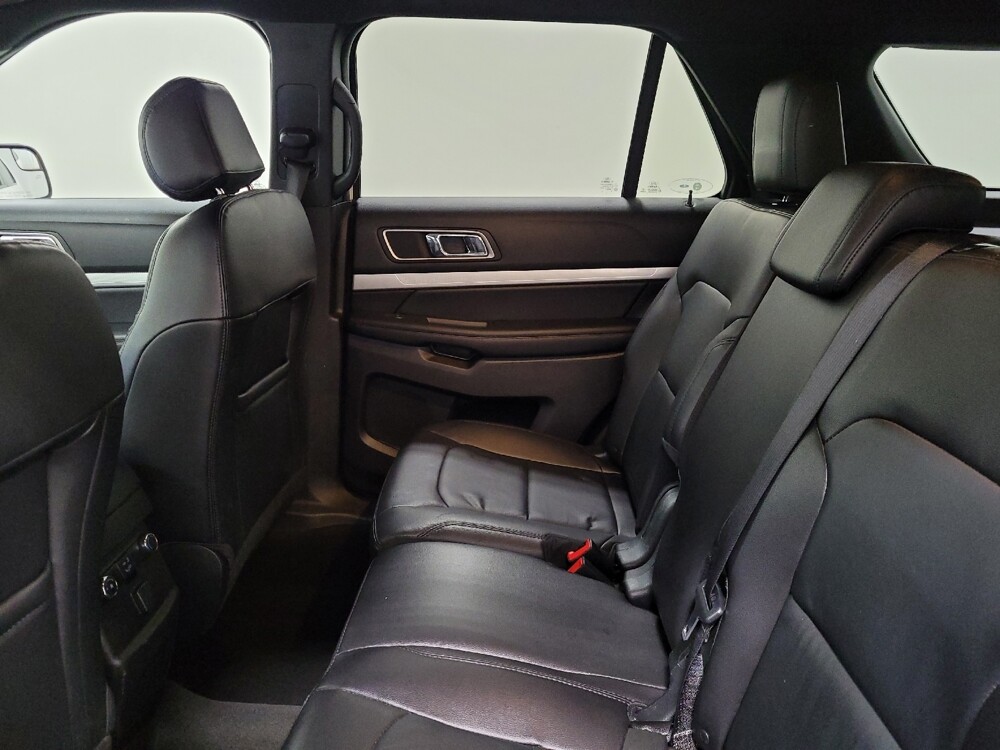 2017 Ford Explorer in Allentown, PA 18103 - 18092934 18