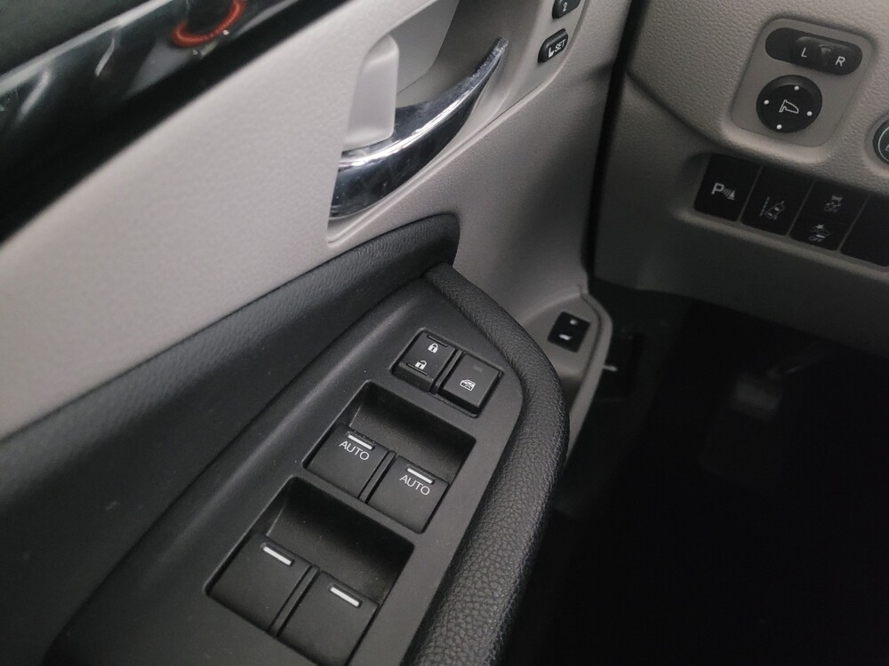 2017 Honda Pilot in Union City, GA 30291 - 18092936 27