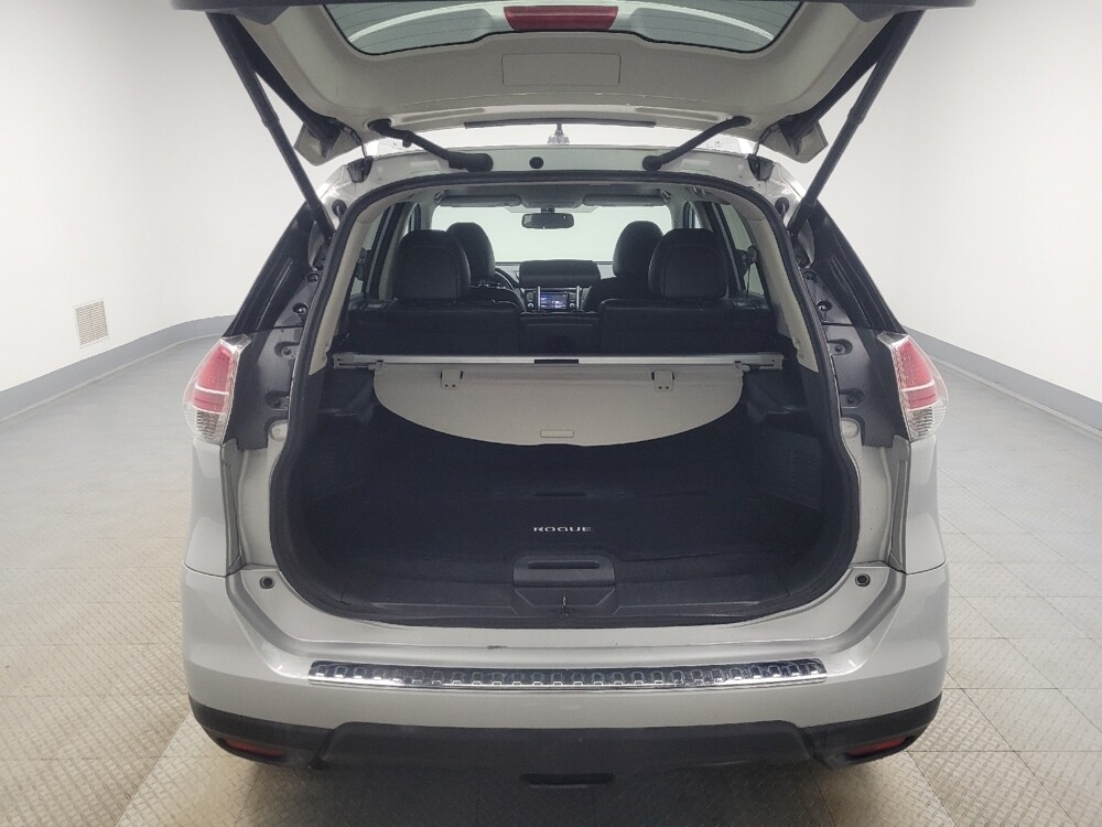 2016 Nissan Rogue in Highland, IN 46322 - 18092938 29