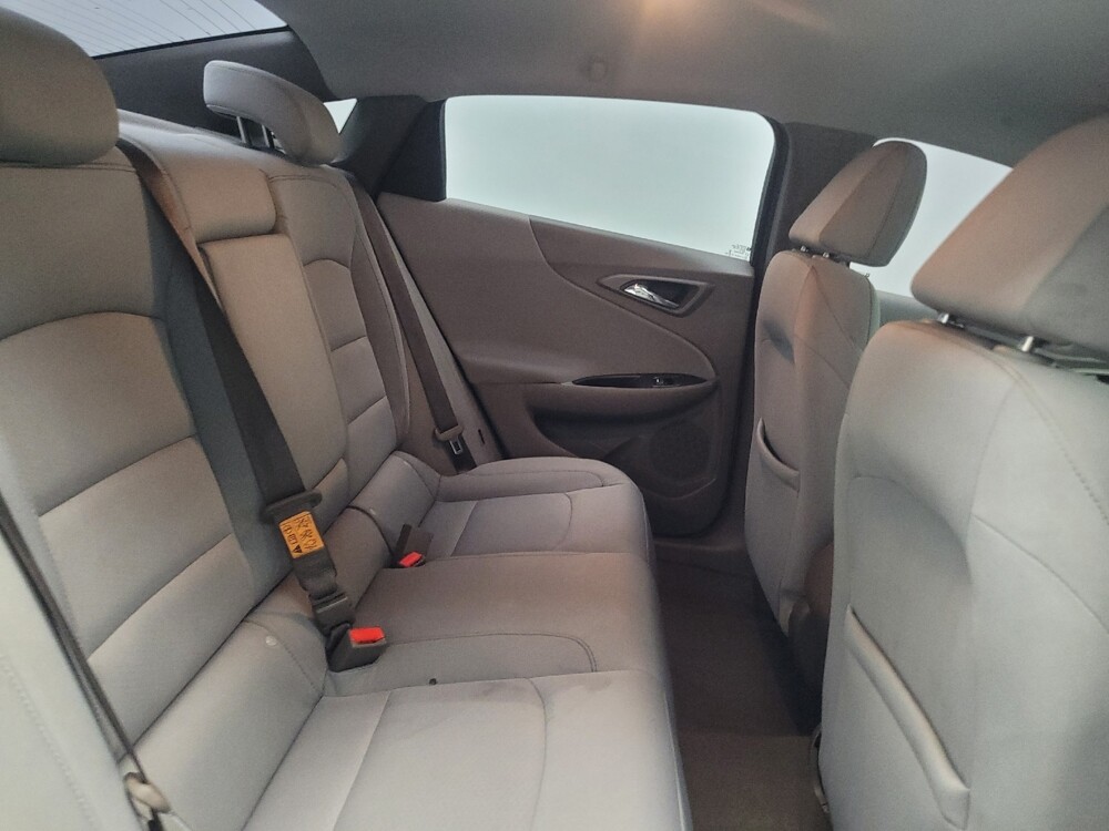 2016 Chevrolet Malibu in Union City, GA 30291 - 18092941 19