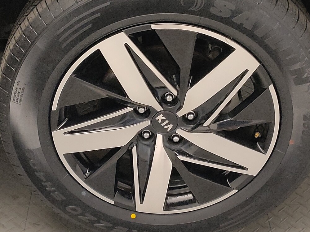 2021 Kia Sorento in El Paso, TX 79907 - 18092943 31