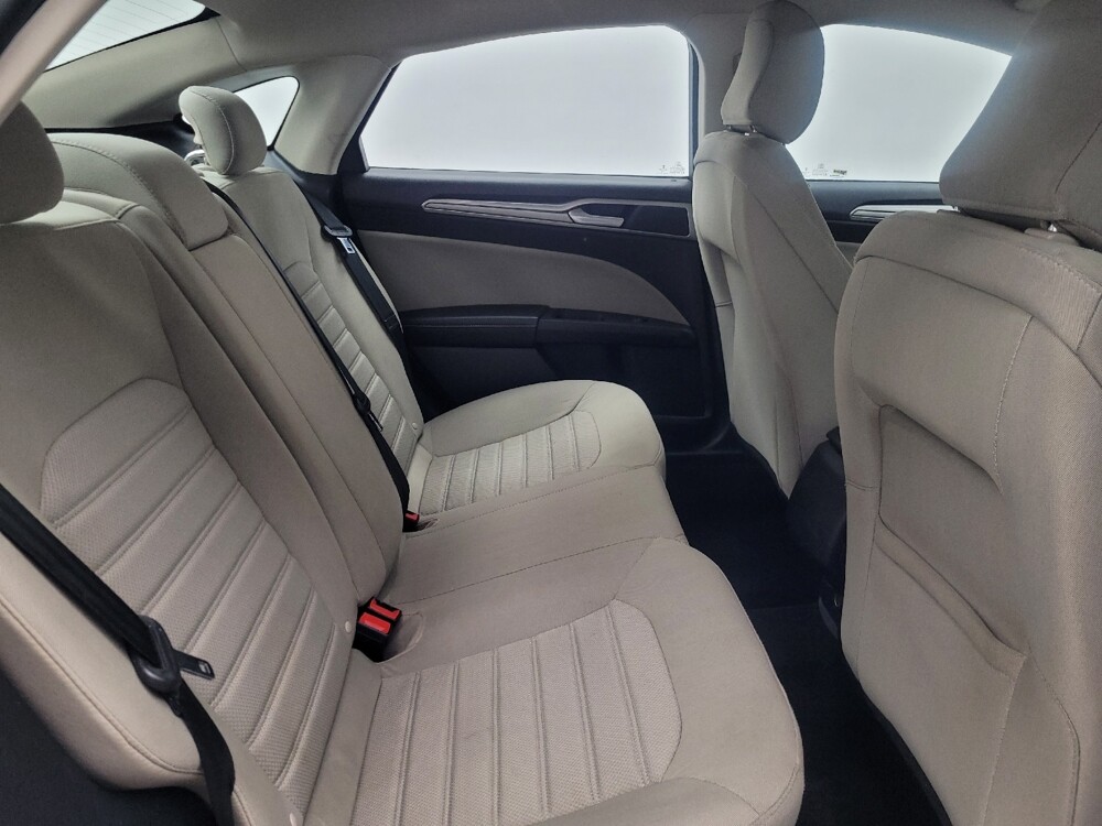 2020 Ford Fusion in Memphis, TN 38128 - 18092944 19