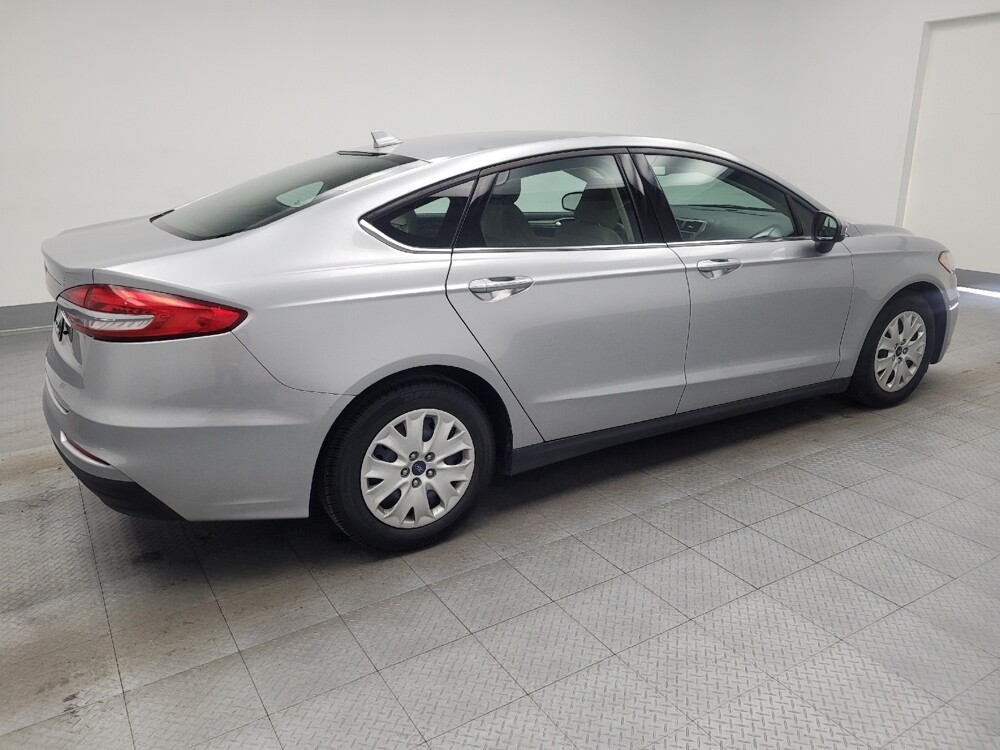 2020 Ford Fusion in Memphis, TN 38128 - 18092944 10