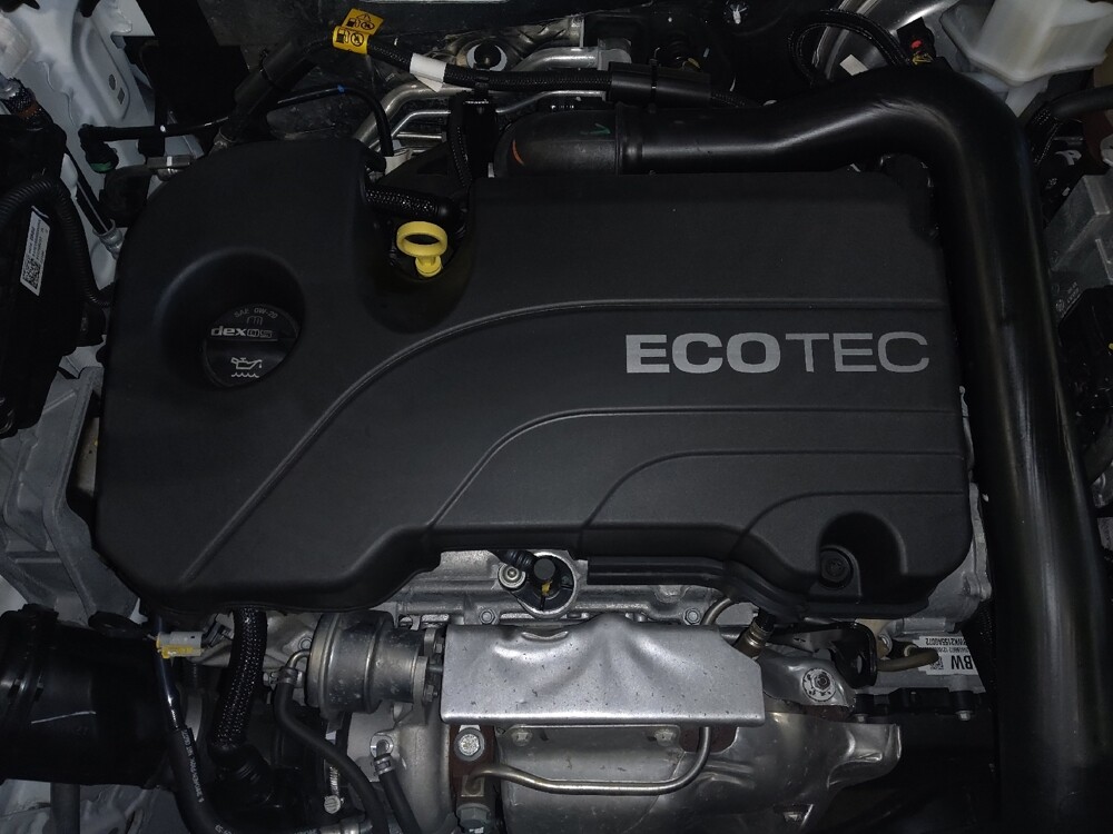 2022 Chevrolet Equinox in Savannah, GA 31419 - 18092952 30