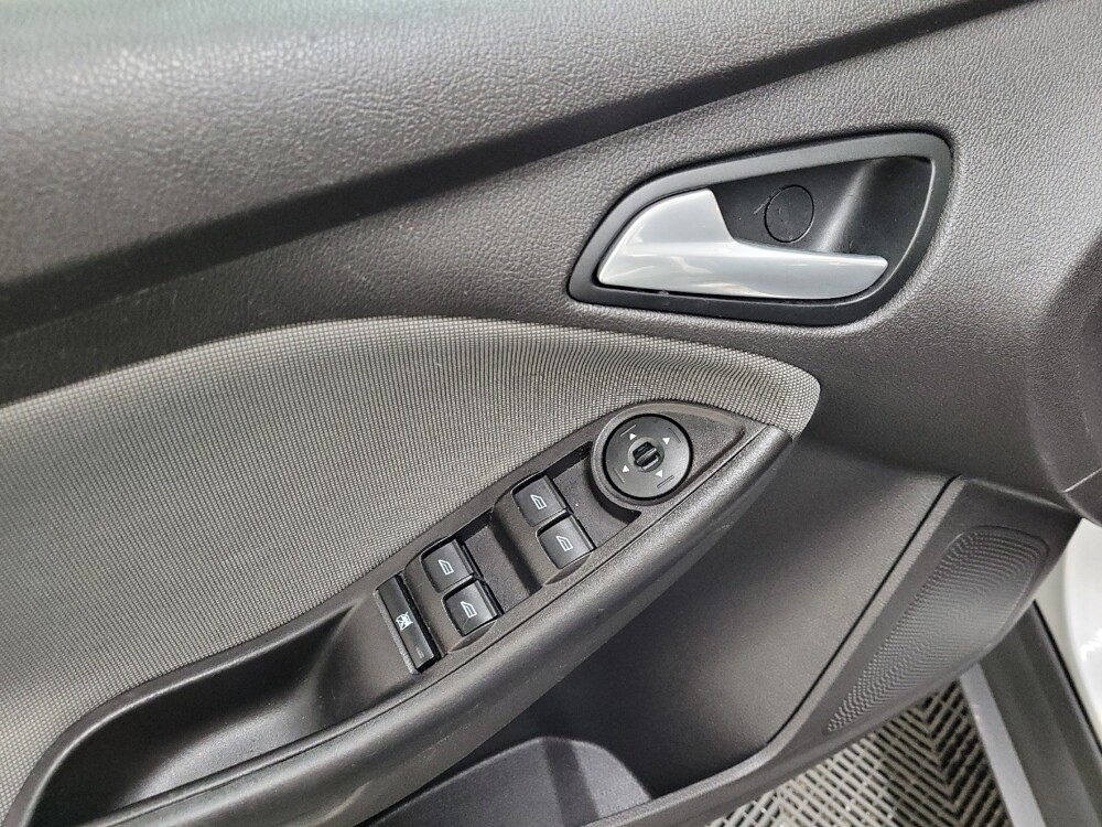 2014 Ford Focus in Langhorne, PA 19047 - 18092956 27