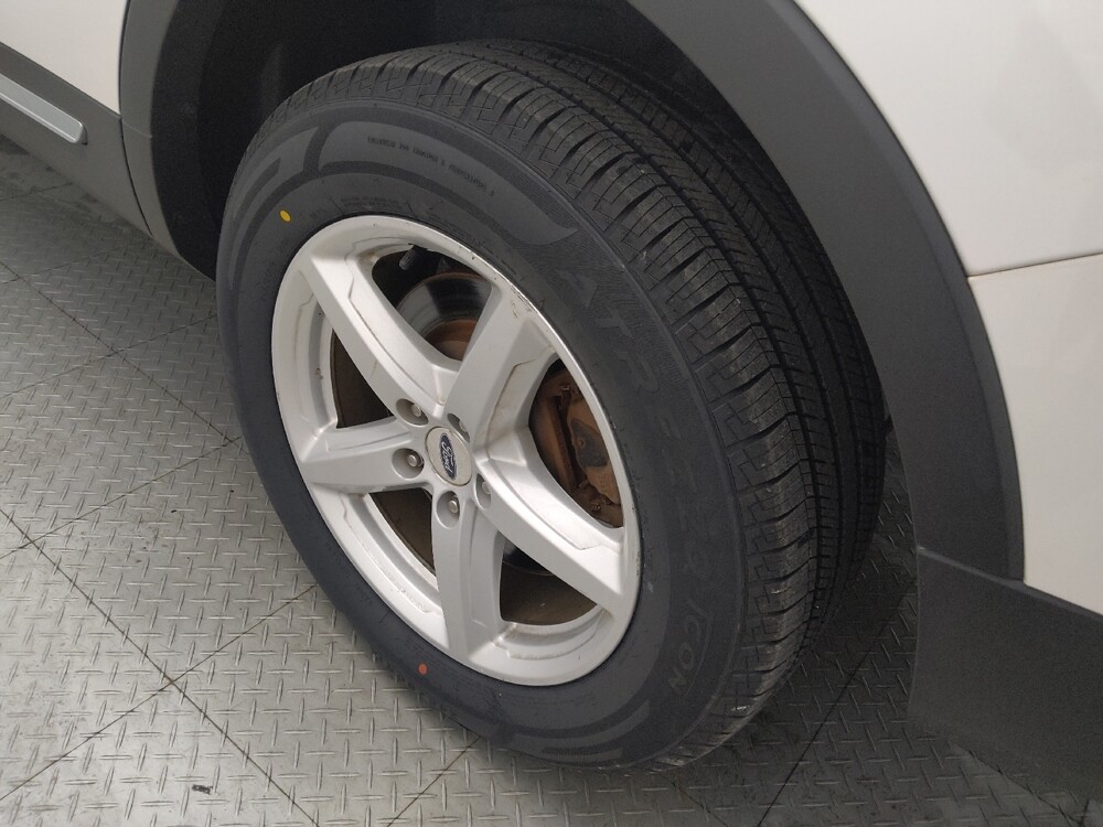 2017 Ford Explorer in Houston, TX 77074 - 18092962 31