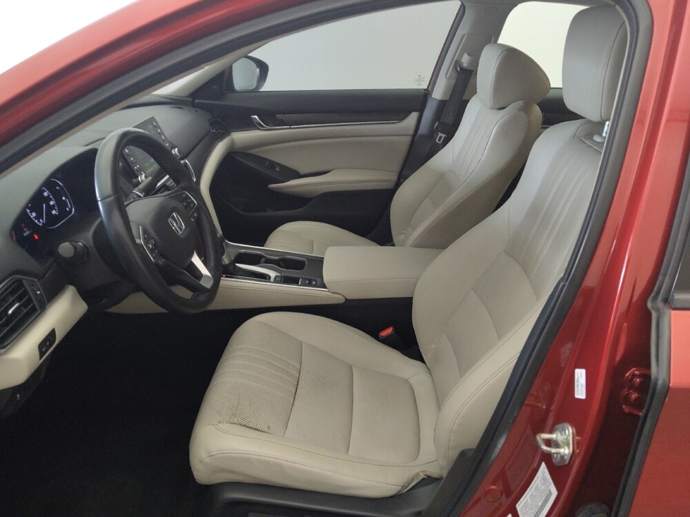 2018 Honda Accord in Houston, TX 77074 - 18092963 17