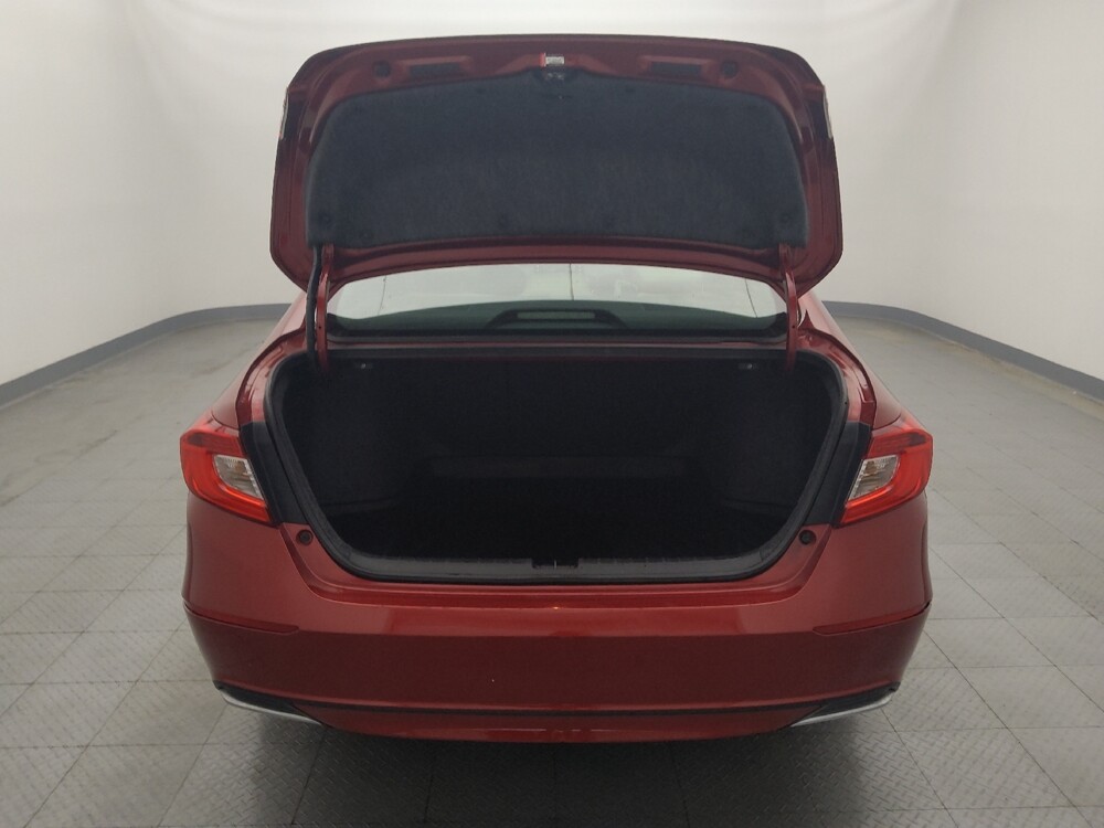 2018 Honda Accord in Houston, TX 77074 - 18092963 29