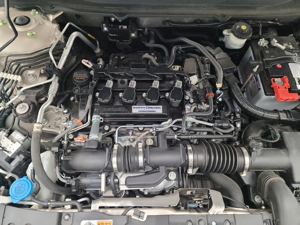 2018 Honda Accord in Downey, CA 90241 - 18092966 30