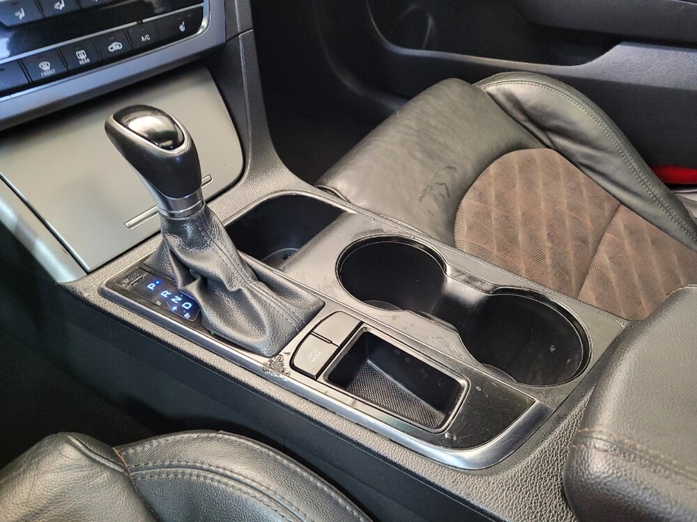 2017 Hyundai Sonata in Maple Heights, OH 44137 - 18092970 26